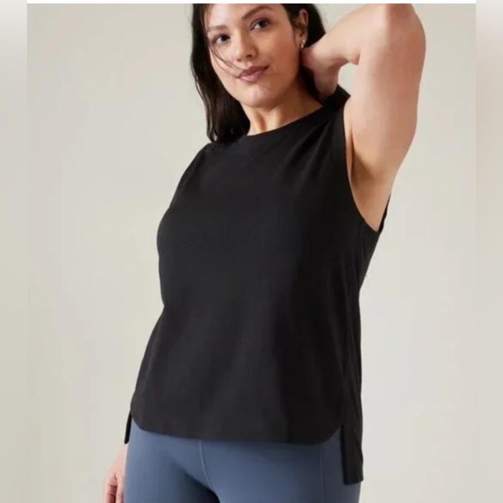 NWT Athleta 2X Black Effortless Tank